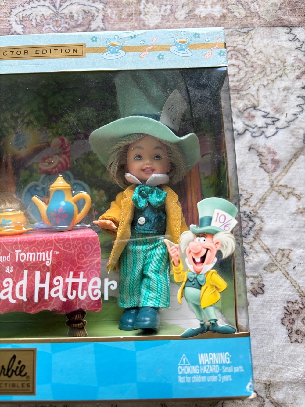 Barbie Kelly & Tommy Alice in Wonderland Set - 2002 Mad Hatter & Alice - Picture 3 of 9